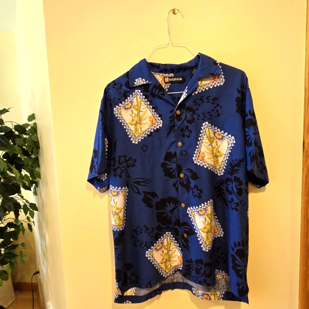 Vintage Wingo Shirt, Graphic Florals & Island Edge, Hawaiian Vibe, Size Medium